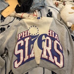 NBA Gray and Cream Philadelphia 76ers Sweatshirt
